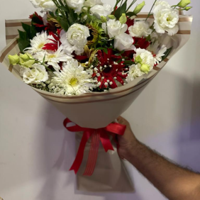  Kemer Blumenbestellung Eleganter Gerbera-Lisyantus-Blumenstrauß