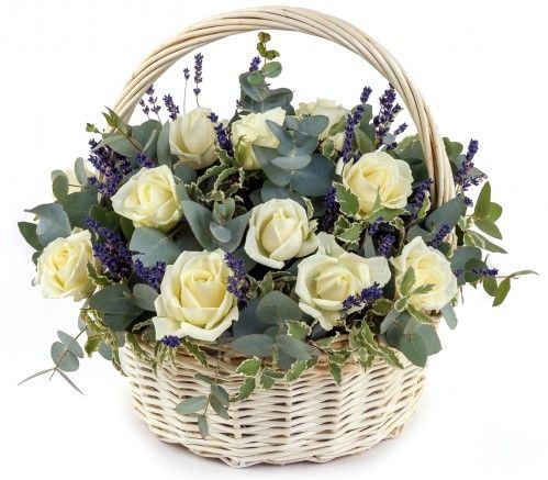  Kemer Blumen 19 Pieces of White Rose Arrangement in a Basket